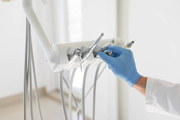 24/7 Emergency Wisdom Tooth Removal experts in Houston, AK